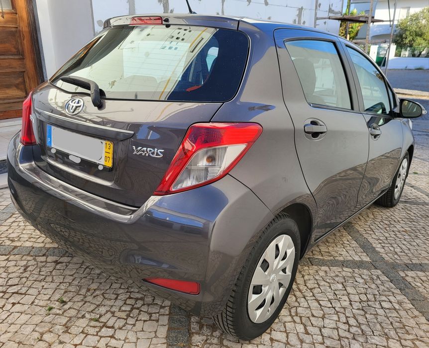Toyota Yaris 1.0 vvt-i 69cv 112mil km foto 3