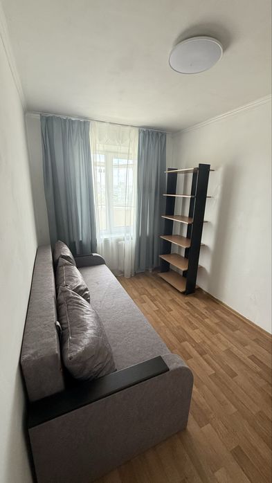 Продам 2к квартиру Титова