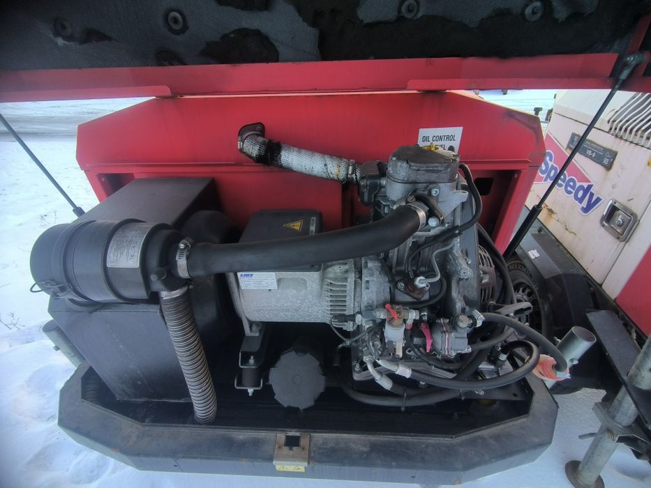 Maszt oświetleniowy wieża świetlna