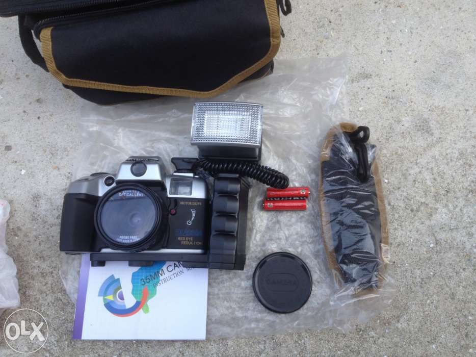 Máquina fotográfica olympia