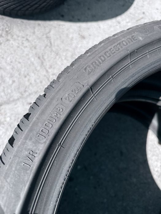 235 35 20 Bridgestone Blizzak 6 99% 2024 Шини Зима