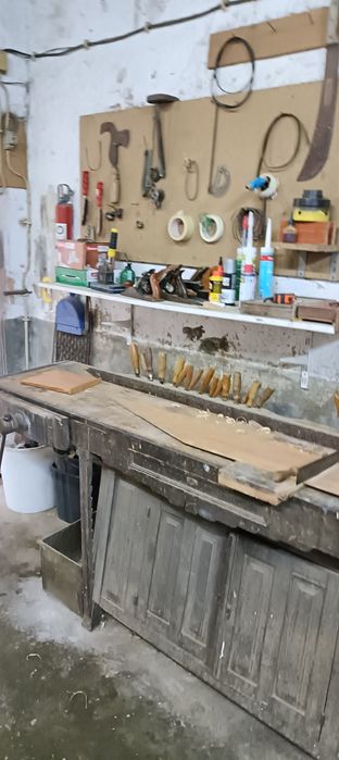 ferramentas e máquinas de carpintaria