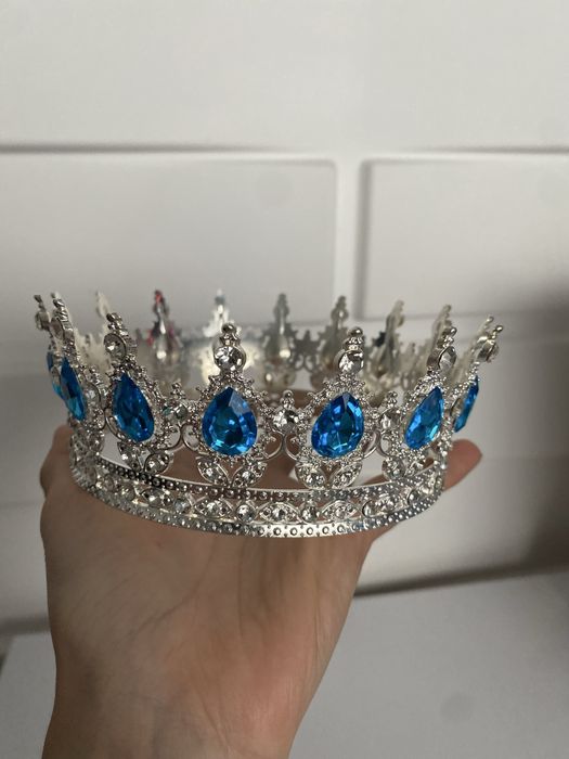 Оренда/Прокат корони на торт