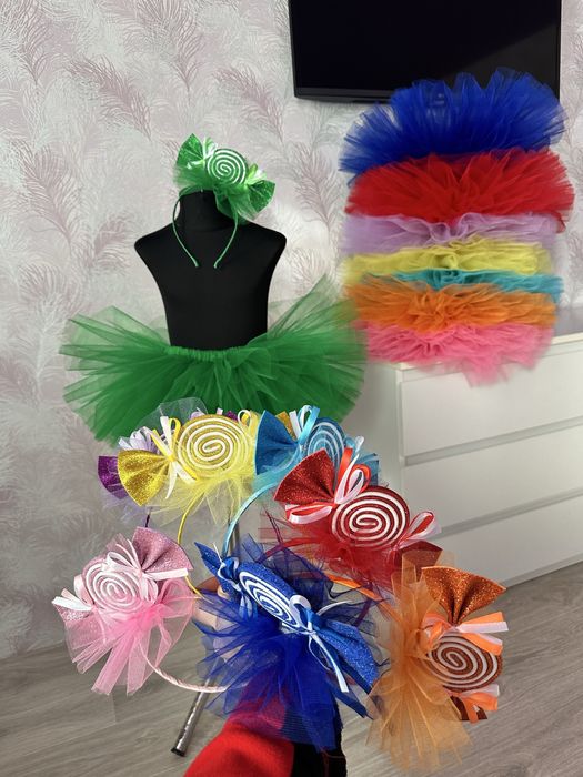 Обруч капусти цукерк білочки киці зайчика лисички льодяник жабки мишки