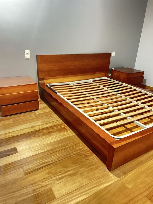 Mobilia quarto casal em Cerejeira - design moderno
