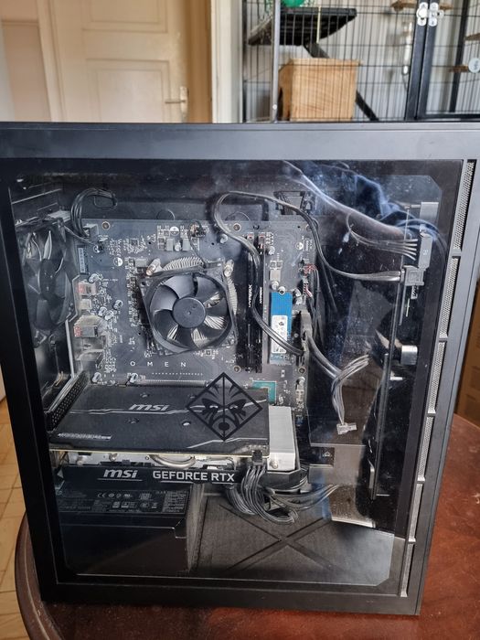 Torre Pc Gaming a funcionar na perfeição com 2060 Super