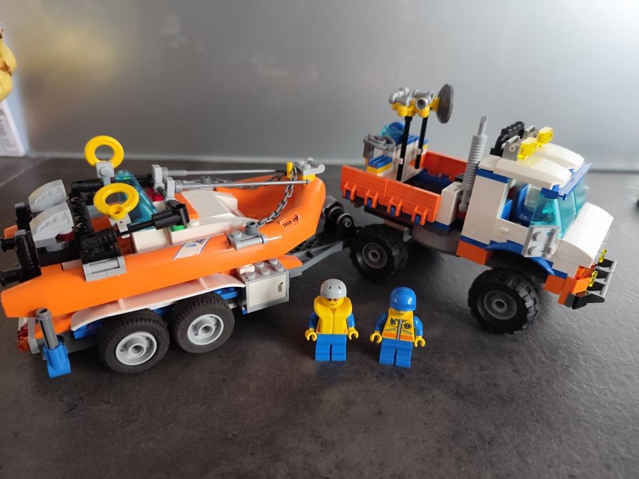 LEGO city 7726 - Samochód straży przybrzeżnej z motorówką