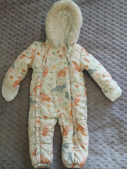 Зимовий комбинезон 86р
