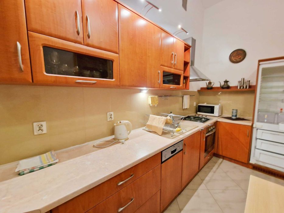 Stare miasto 77 m², 2 pokoje - Widok 4