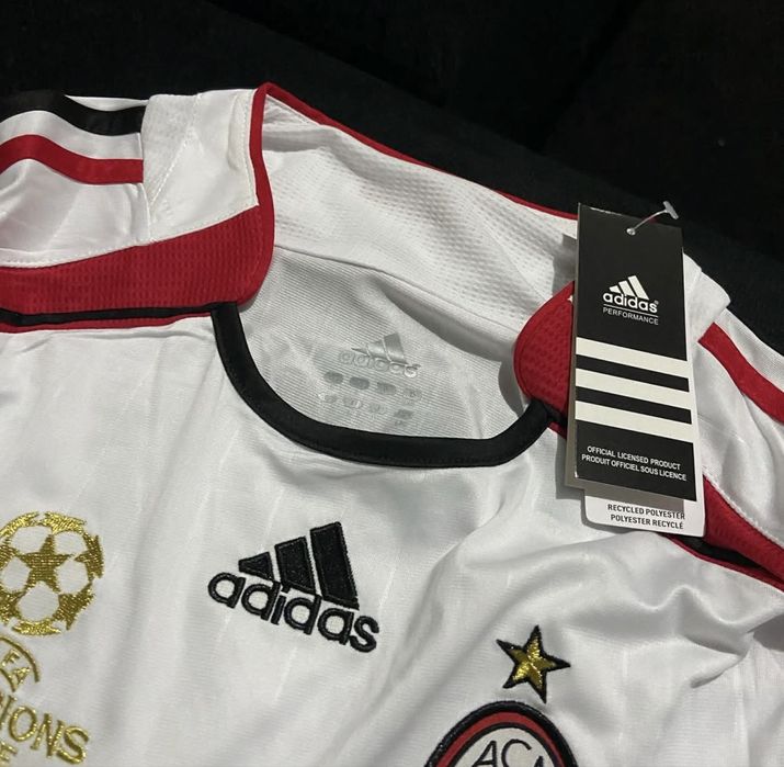 Camisola Retrô Milan Branco Manga Comprida 2007 Kaká UCL Envio Rapido