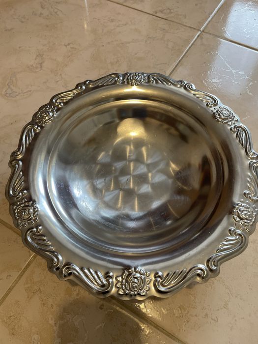 Конфетница, курильница, возочки из латуни новые. Индия