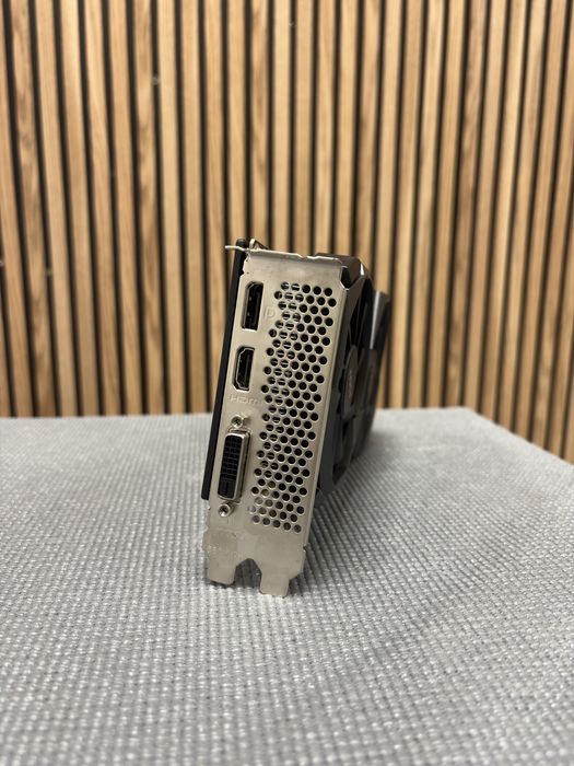 MSI RTX 3050 Ventus 2X XS 8GB GDDR6 OC