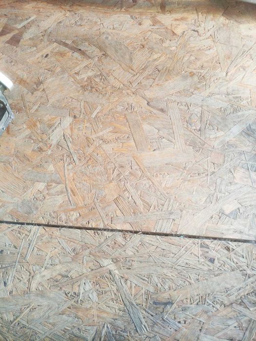Abrigo de jardim PVC, Duramax com 2,40Px3,20Lx2,30A metros, bege e castanho (chão + barrotes madeira incluídos)