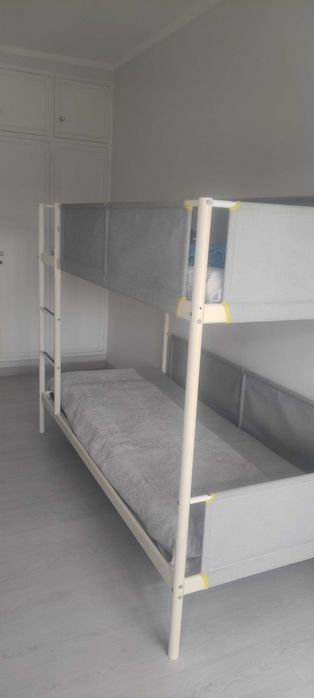 Cama Beliche Para Criança e Jovem com Pouco Uso