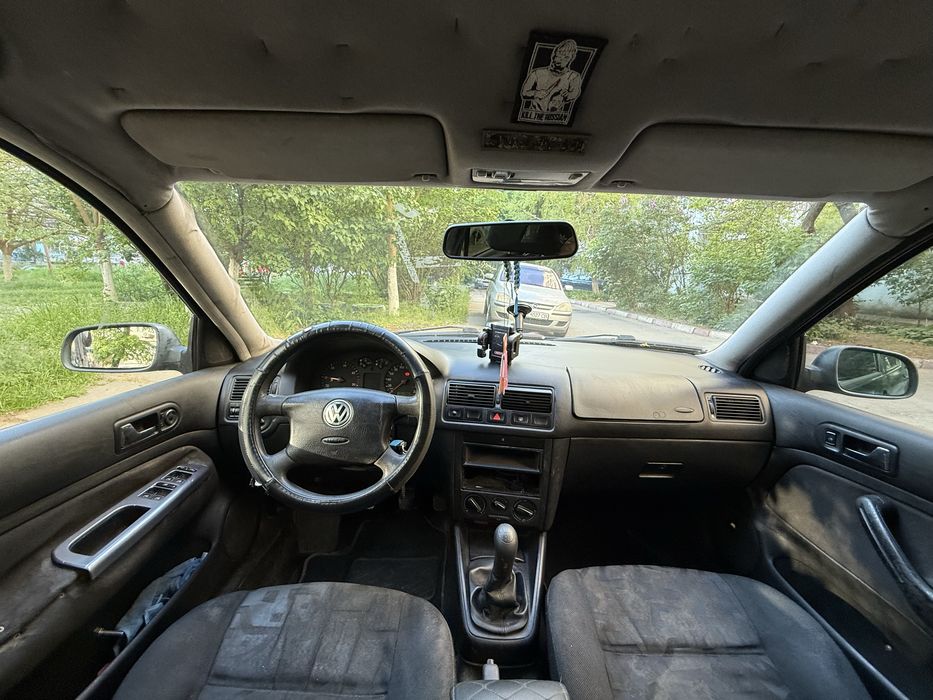 Продам Volkswagen Golf 4