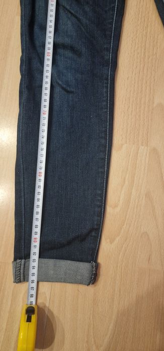 Damskie spodnie Levis