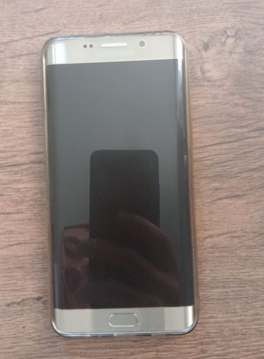 Sprzedam Samsung 6+ Edge Gold