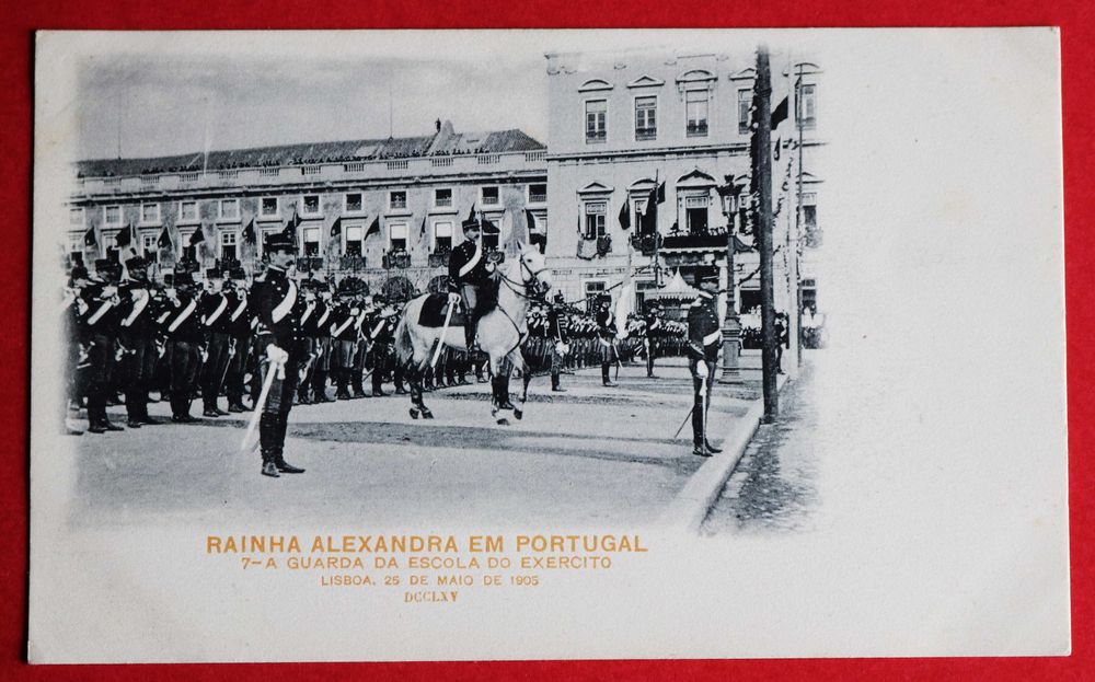 Escola do Exército faz Guarda de Honra à Rainha Alexandra