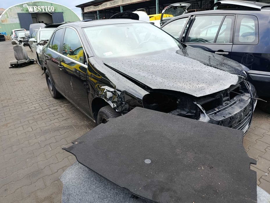 Volkswagen jetta na części