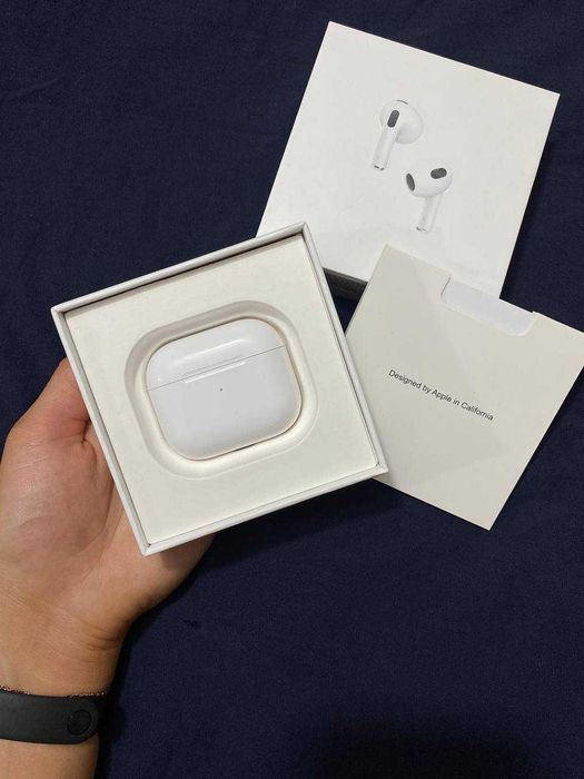 Продам свої airpods 3 оригінал !