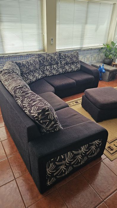 Sofá de canto com 5 lugares