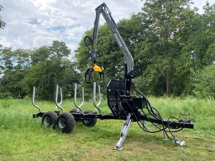 Przyczepa leśna do zrywki drewna nowa HYDMAX H95K z żurawiem V6500