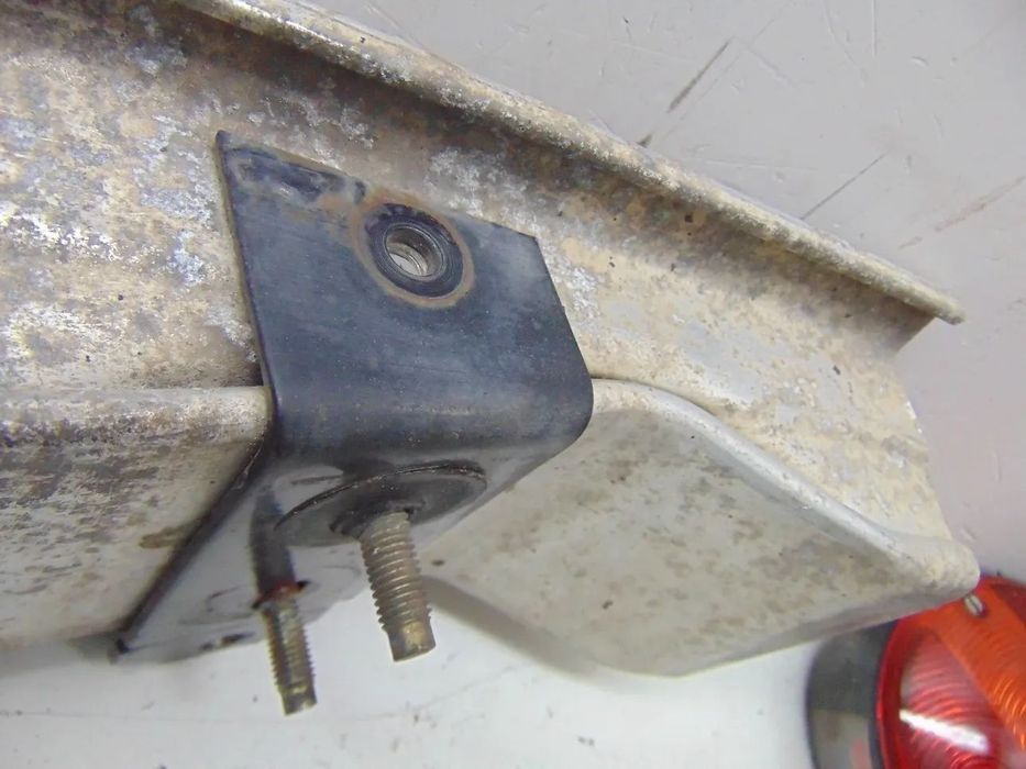 Saab 95 reforço para-choques " usado em bom estado