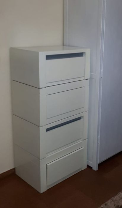 Vendo armário quarto/escritório!