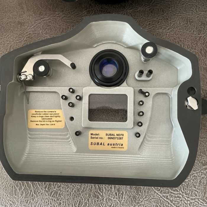 Caixa estanque Subal ND 70 comtodos os acessorios