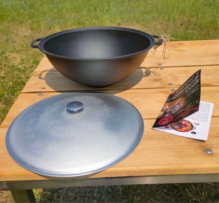 Казан з кришкою сковородою / чавунний казан з кришкою сковородою