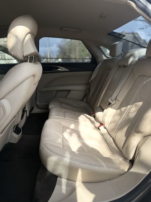 Гібрид LINCOLN MKZ 2017