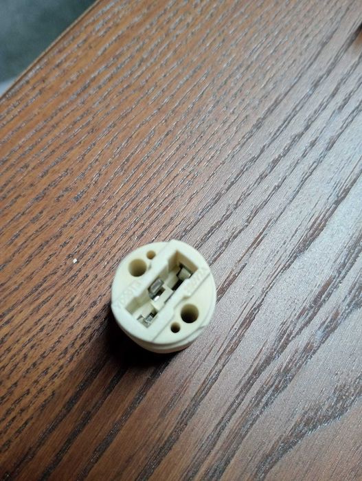 19 Suportes / Casquilho Cerâmico G9 para Lâmpadas Halogéneas ou LED