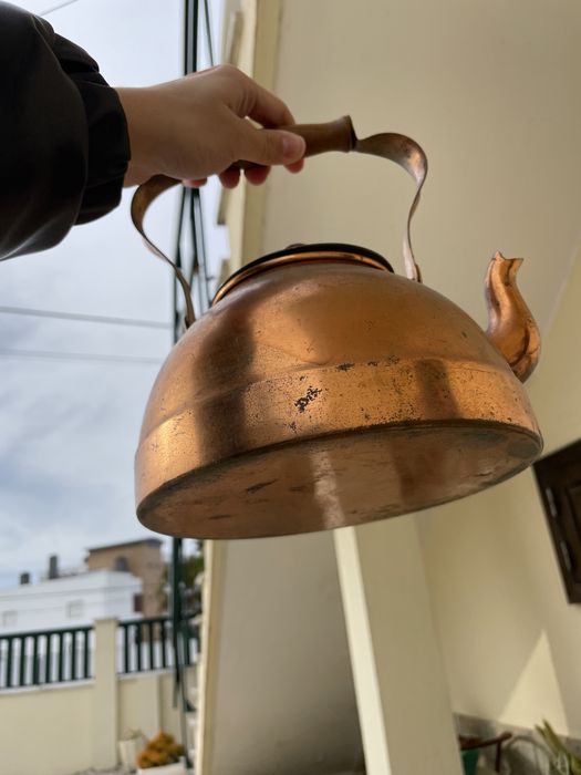 Chaleira antiga em latão