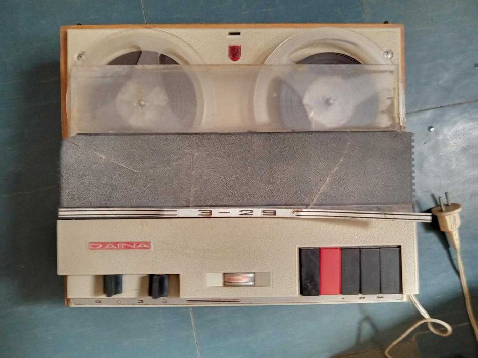Вінтажний магнітофон DAINA Е-29   1975рік