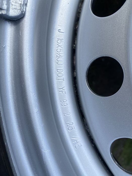 Комплект дисків 5 114.3 r15 з зимовою гумою gislaved 195/70/15