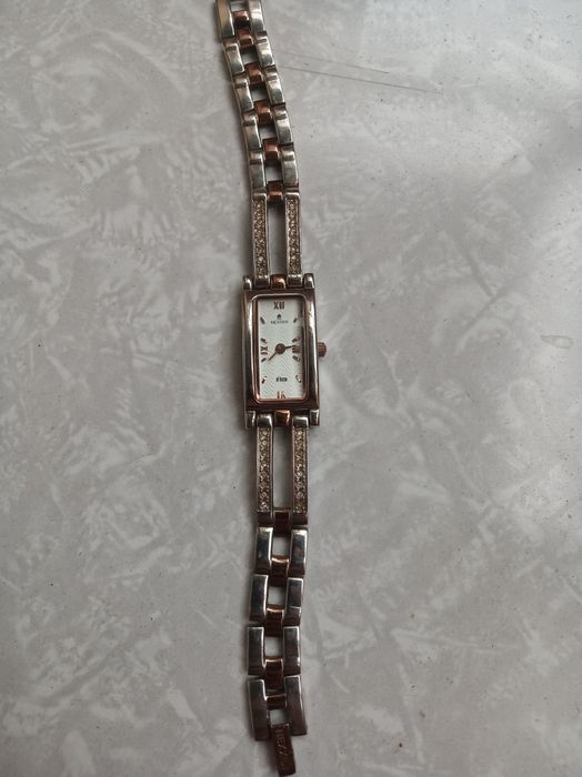 Продам женские часы Nexxen