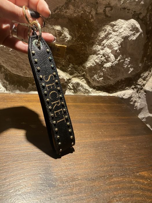 Chaveiro vitoria’s secrete