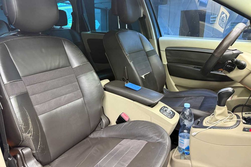 Renault Megane Scenic 2012