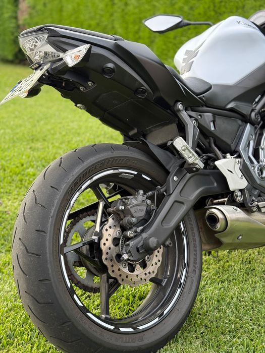 Kawasaki Z650 Ano 2019