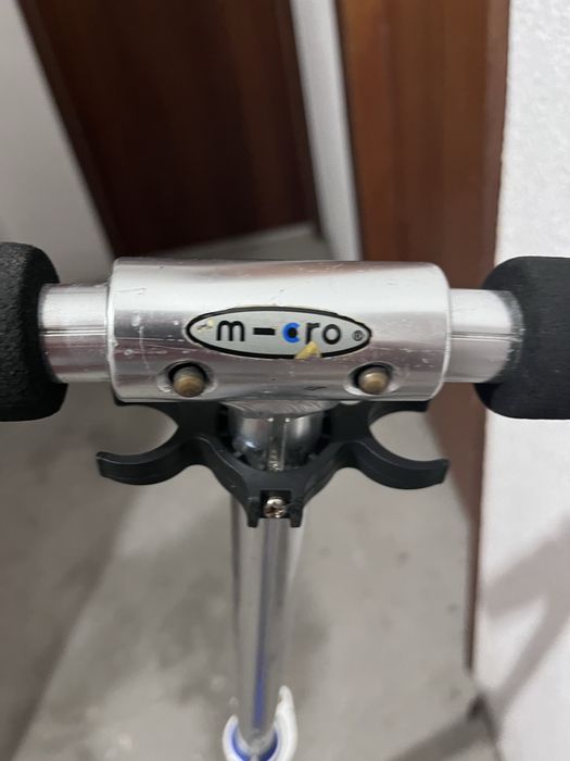 Trotinete Micro dobrável – azul (Swiss Design)
