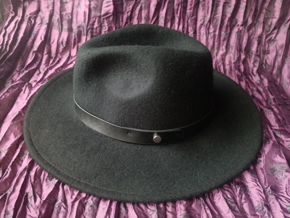 Капелюх фетровий