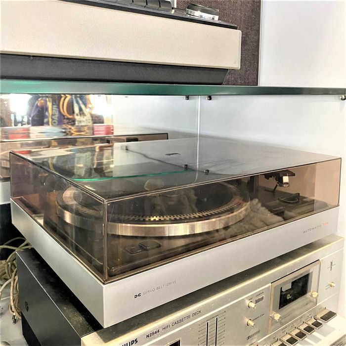 Gira-Discos Philips  Automatic 406