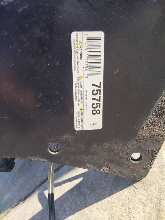 2018 год Ford escape продается фаркоп