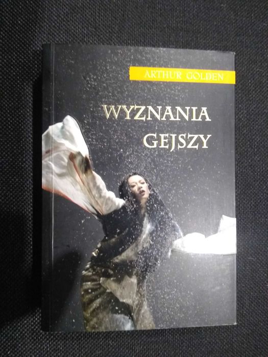 Dobra książka - Wyznania gejszy Arthur Golden (P88)
