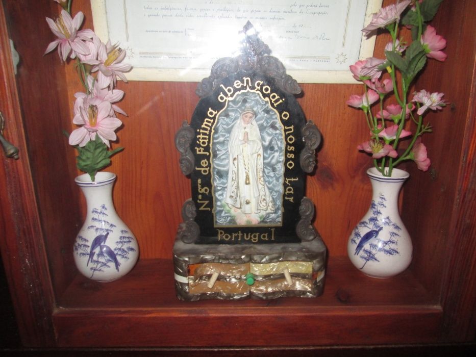 Oratório com diploma arte sacra.