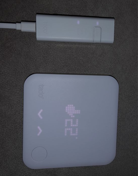 Tado Starter Kit розумний термостат з геолокацією.