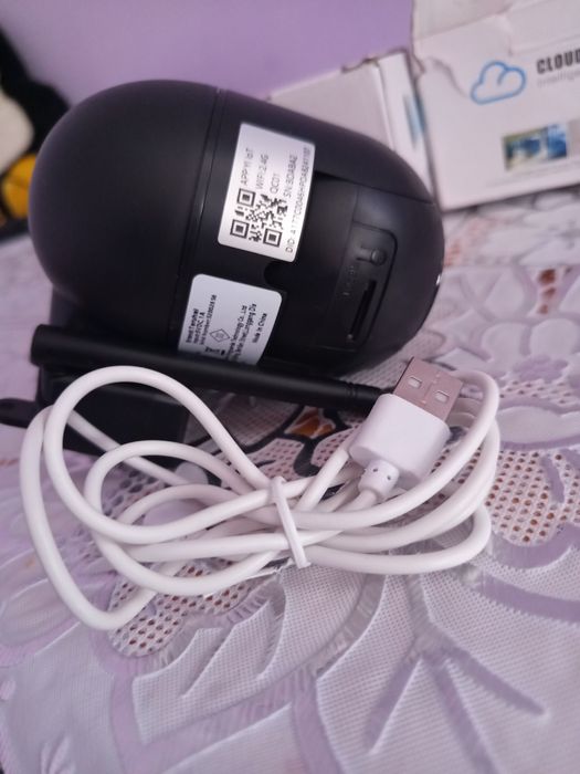 Продам 2 камери нові, ще в коробках  некористовані