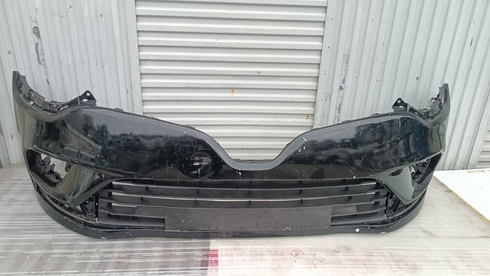 Vendo parachoque de frente Renault Clio 4 ano 2015