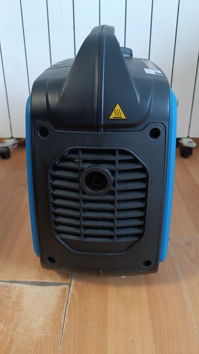 Інверторний генератор