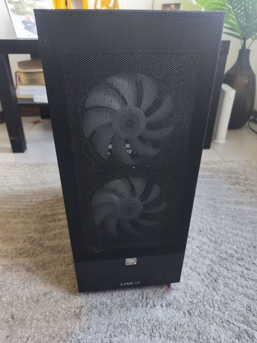 Caixa Pc Gamer LIAN LI